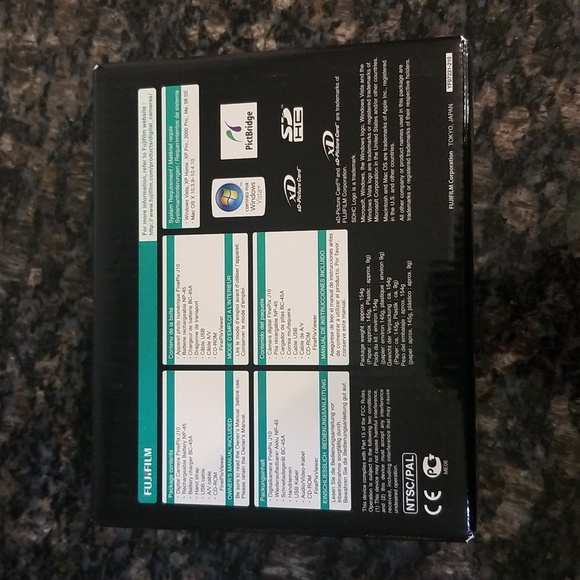 Fujifilm FinePix J10 Digital Camera - Picture 2 of 15